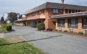 Lyneham Motor Inn Canberra